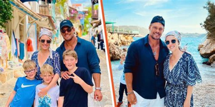 Alan Ritchson Shares Rare Photos of His Whole Family Together