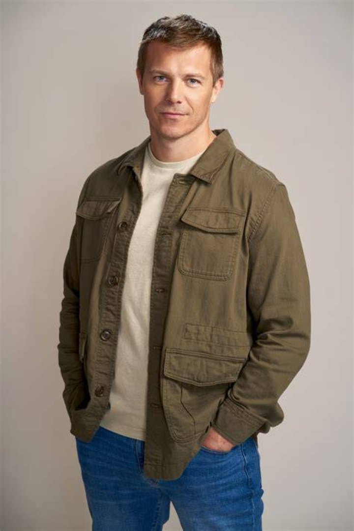 All about celebrity Michael Roark! Birthday 9 May 1983, Schaumburg