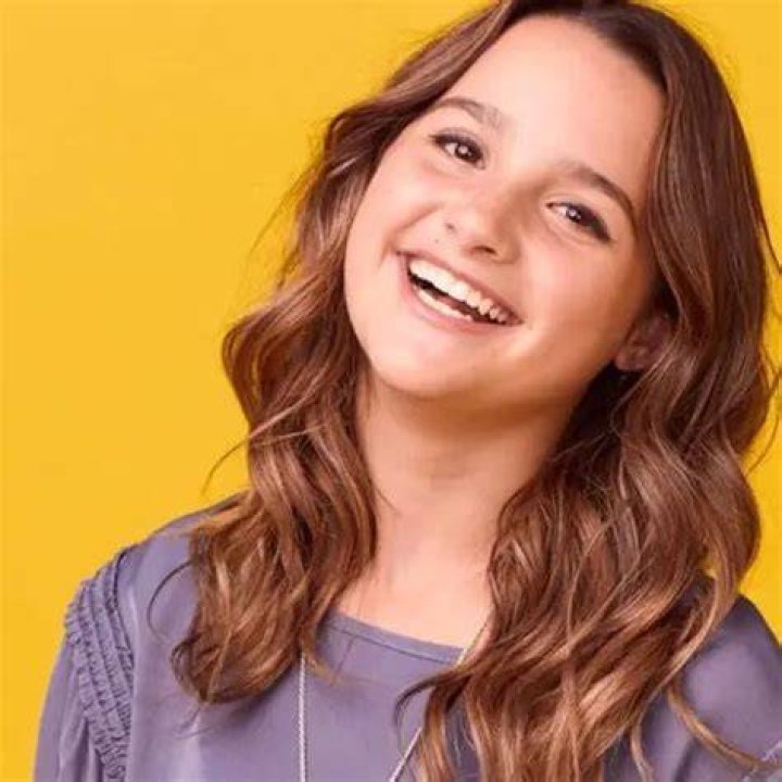 Annie LeBlanc (Youtuber) Wiki, Bio, Age, Height, Weight, Boyfriend
