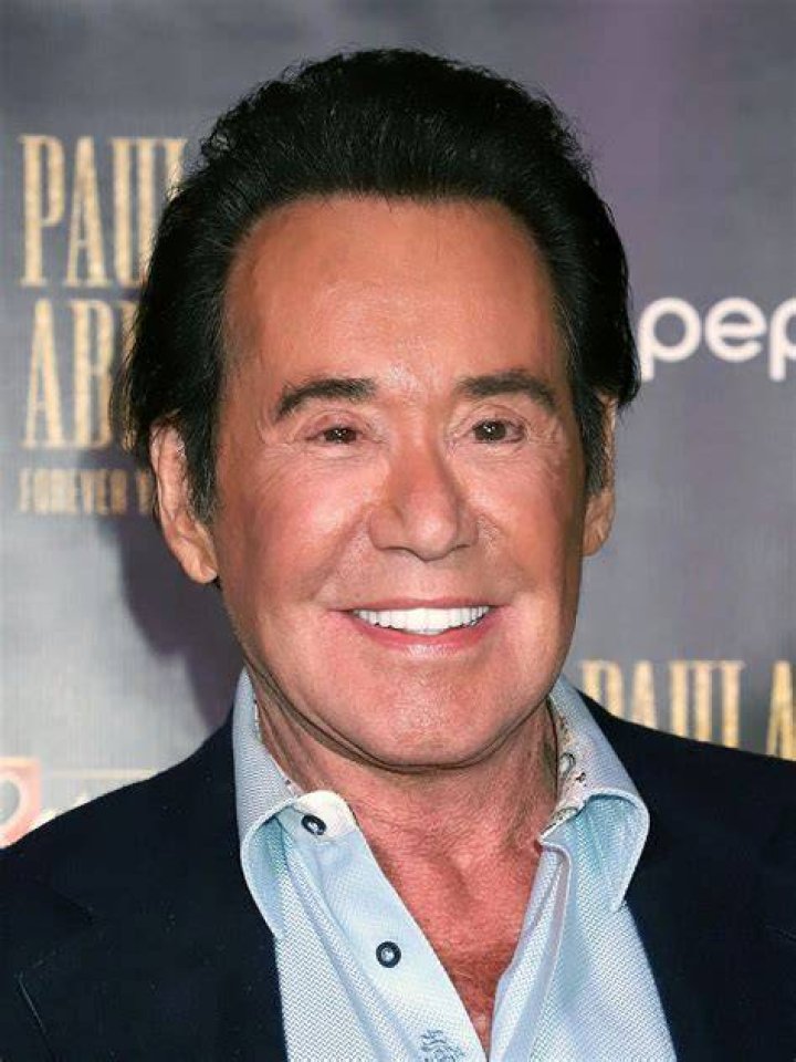 Are Wayne Newton's Daughters Adopted? Meet His Kids Now! Answered by