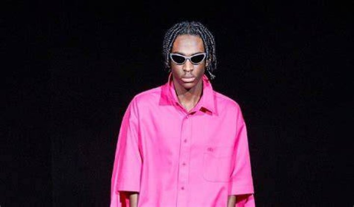 Balenciaga Model Mannequin Goes Missing The Mysterious Disappearance