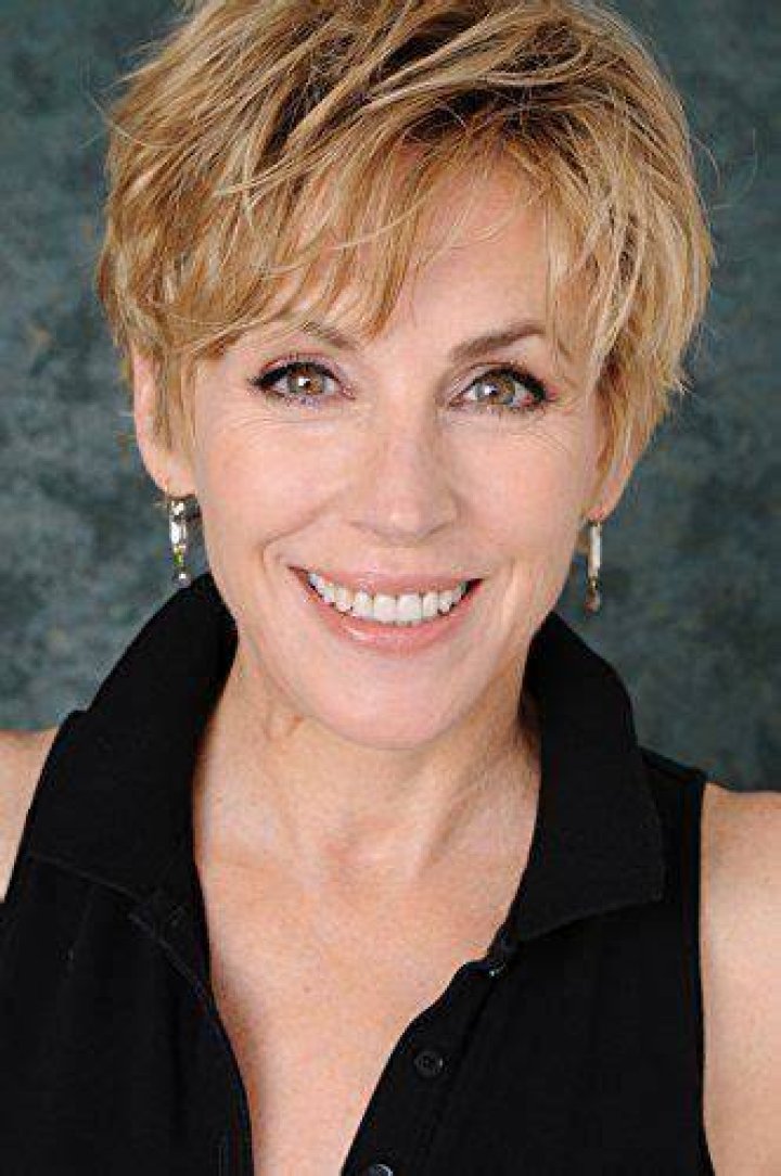 Bess Armstrong Short hair styles, Armstrong, Actresses