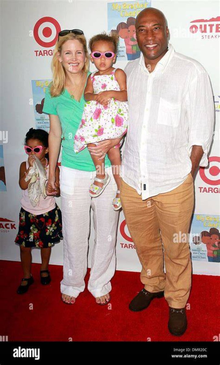 Byron Allen, wife Jennifer Lucas baby