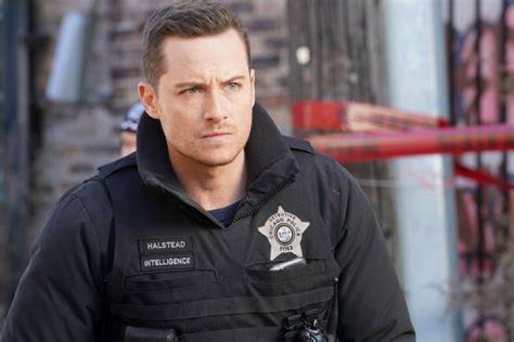 Chicago P.D.&rsquo;s Jesse Lee Soffer Opens Up About Torrey DeVitto
