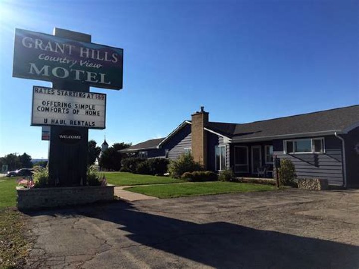 GRANT HILLS MOTEL Updated 2023 Reviews (Galena, IL)