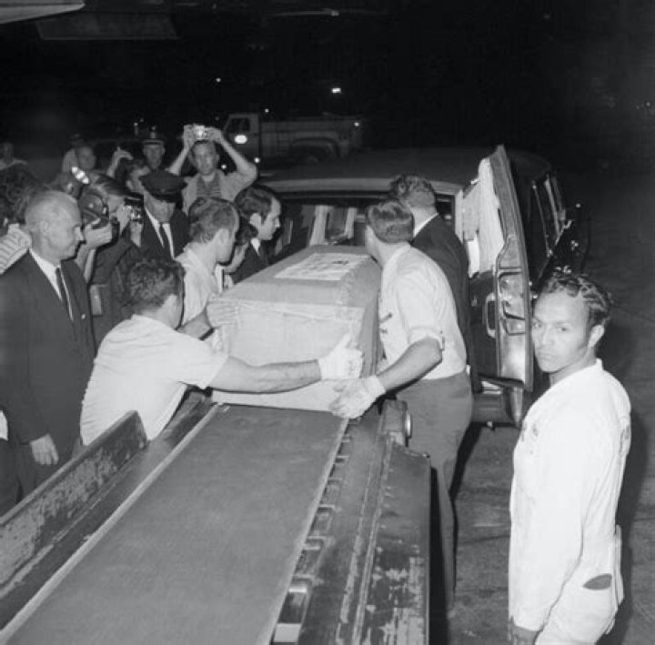 How Did Judy Garland Die? The Answer's Not As Simple As It Seems