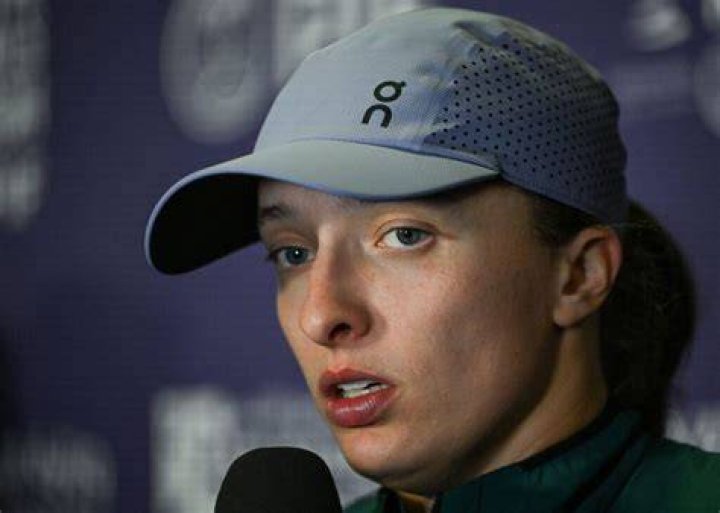 Iga Swiatek Gives Update on Health and Aims for Wimbledon Success