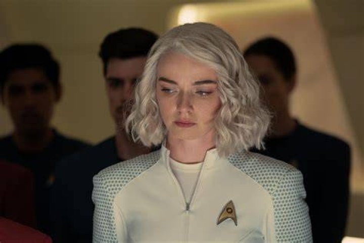 Jess Bush of &lsquo;Star Trek Strange New Worlds&rsquo; on Art, Acting and Bees WWD
