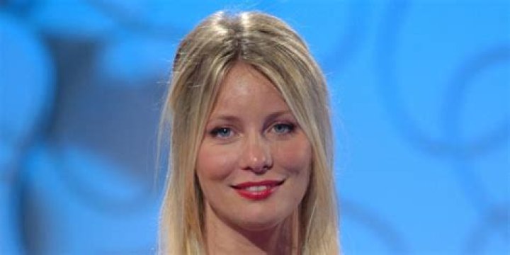 Le pesanti Accuse di Flavia Vento Contro Teo Mammucari! Gossip News