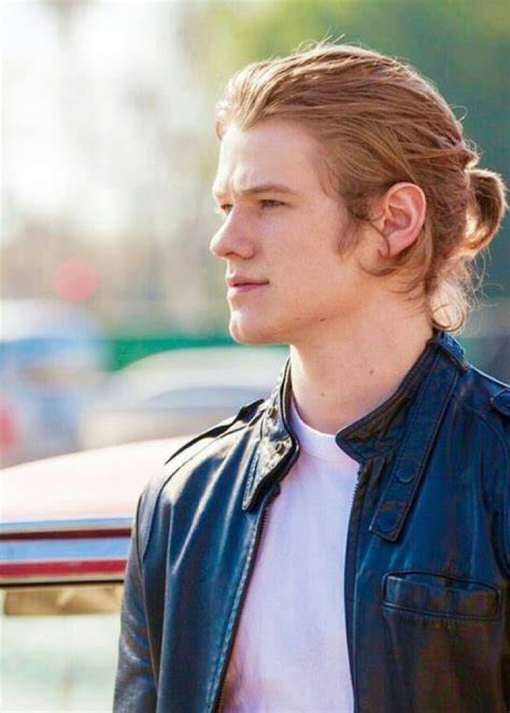 Lucas Till looking as usual Lucas Till Pinterest Lucas