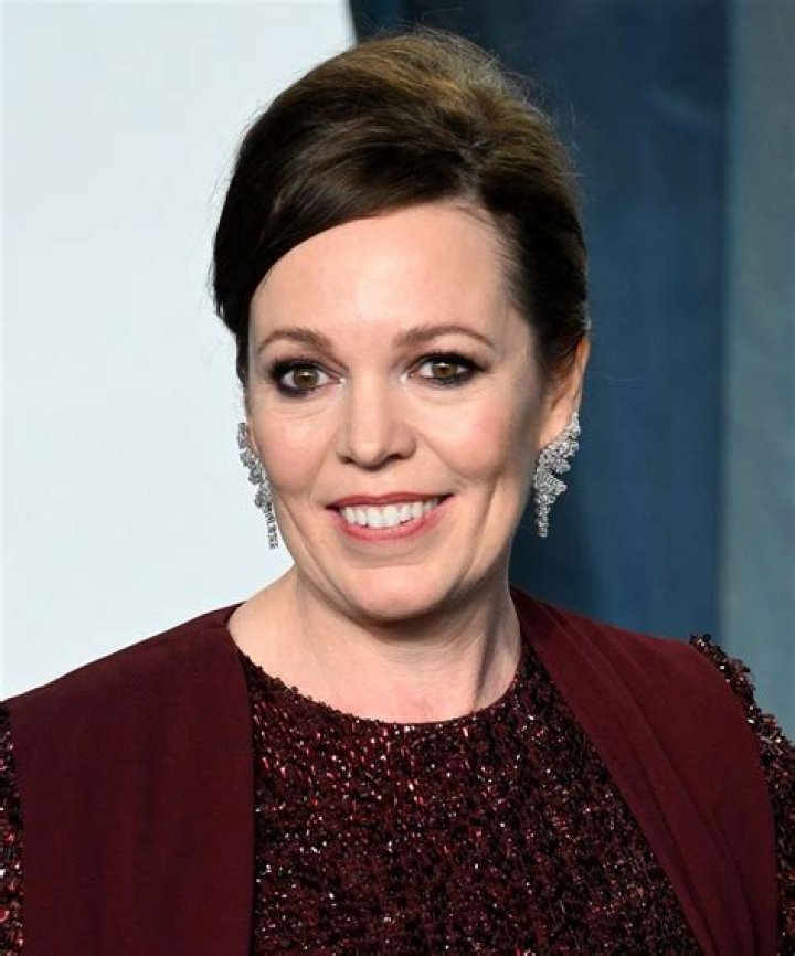Olivia Colman's Husband & Kids The Actress Is A Proud Mom Of 3