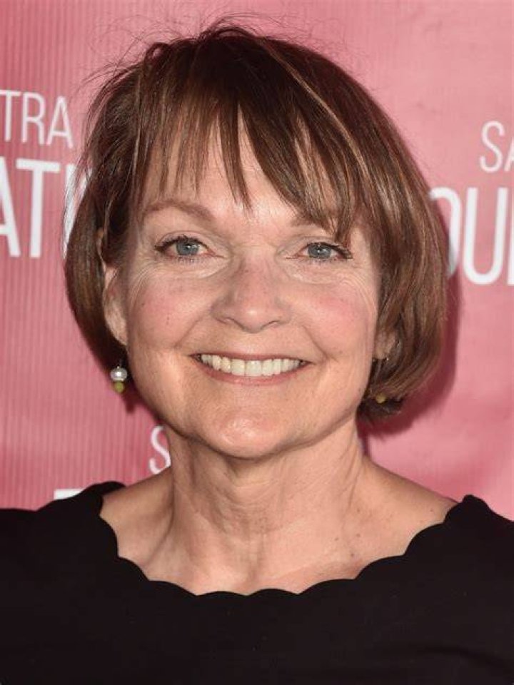 Pamela Reed Age, Birthday, Bio, Facts & More Famous Birthdays on
