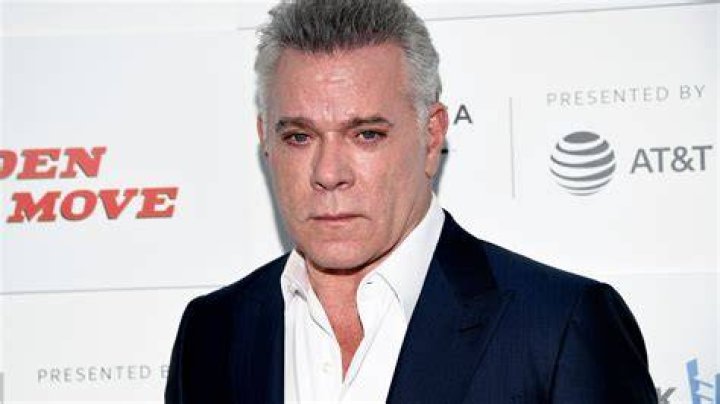 Ray Liotta stuns with new appearance at Screen Actors Guild Awards