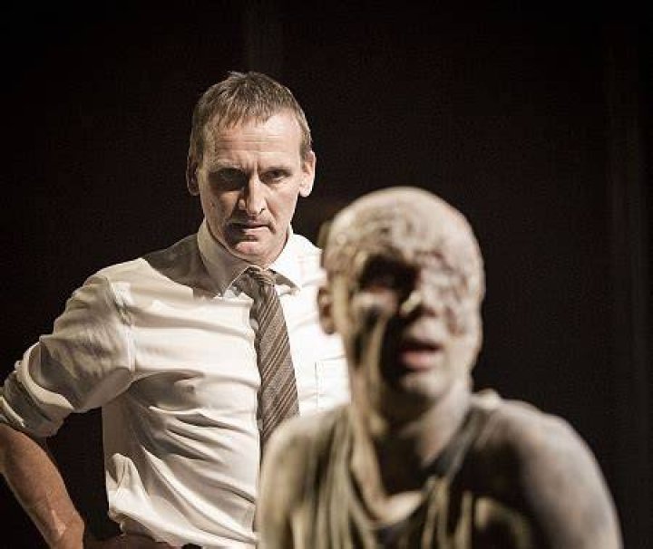 Review to Thebes, National Theatre There Ought To Be Clowns