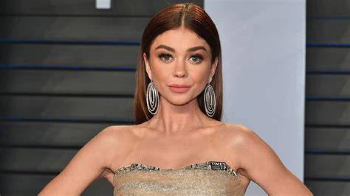 Sarah Hyland Biography Facts, Childhood, Family Life & Achievements