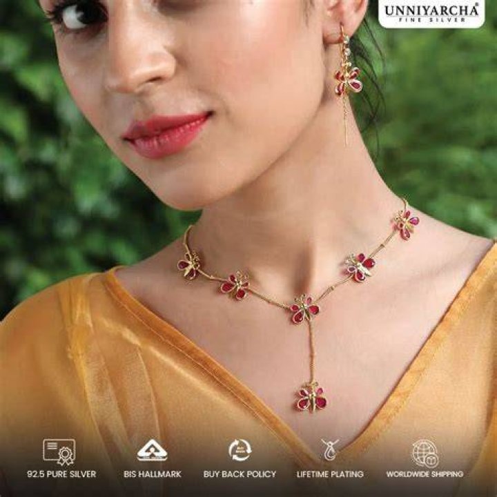 Silver Queen Necklace Unniyarcha Jewellery