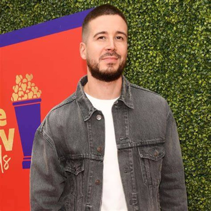 Vinny Guadagnino of &lsquo;Jersey Shore&rsquo; in &lsquo;The Show With Vinny&rsquo; The New
