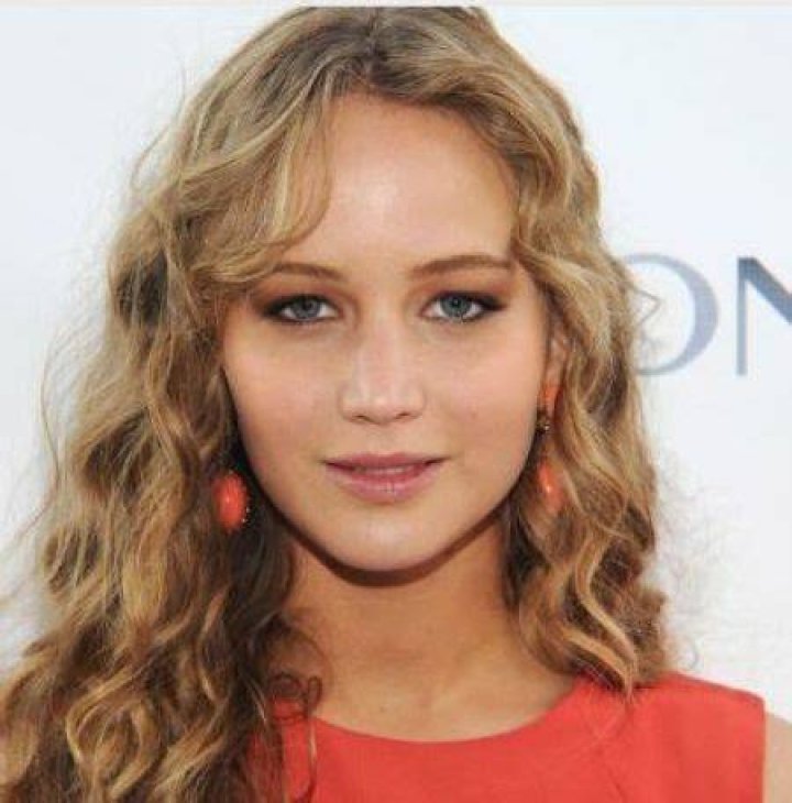 What ethnicity is Jennifer Lawrence? Celebrity.fm 1 Official Stars