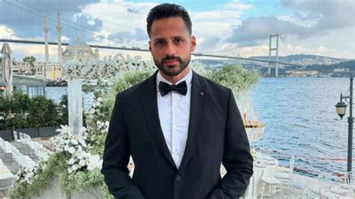 Yakışıklı oyuncu Ekin Mert Daymaz, sizce hangi fotoğrafta daha seksi